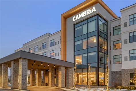 hotels in shelby township mi.